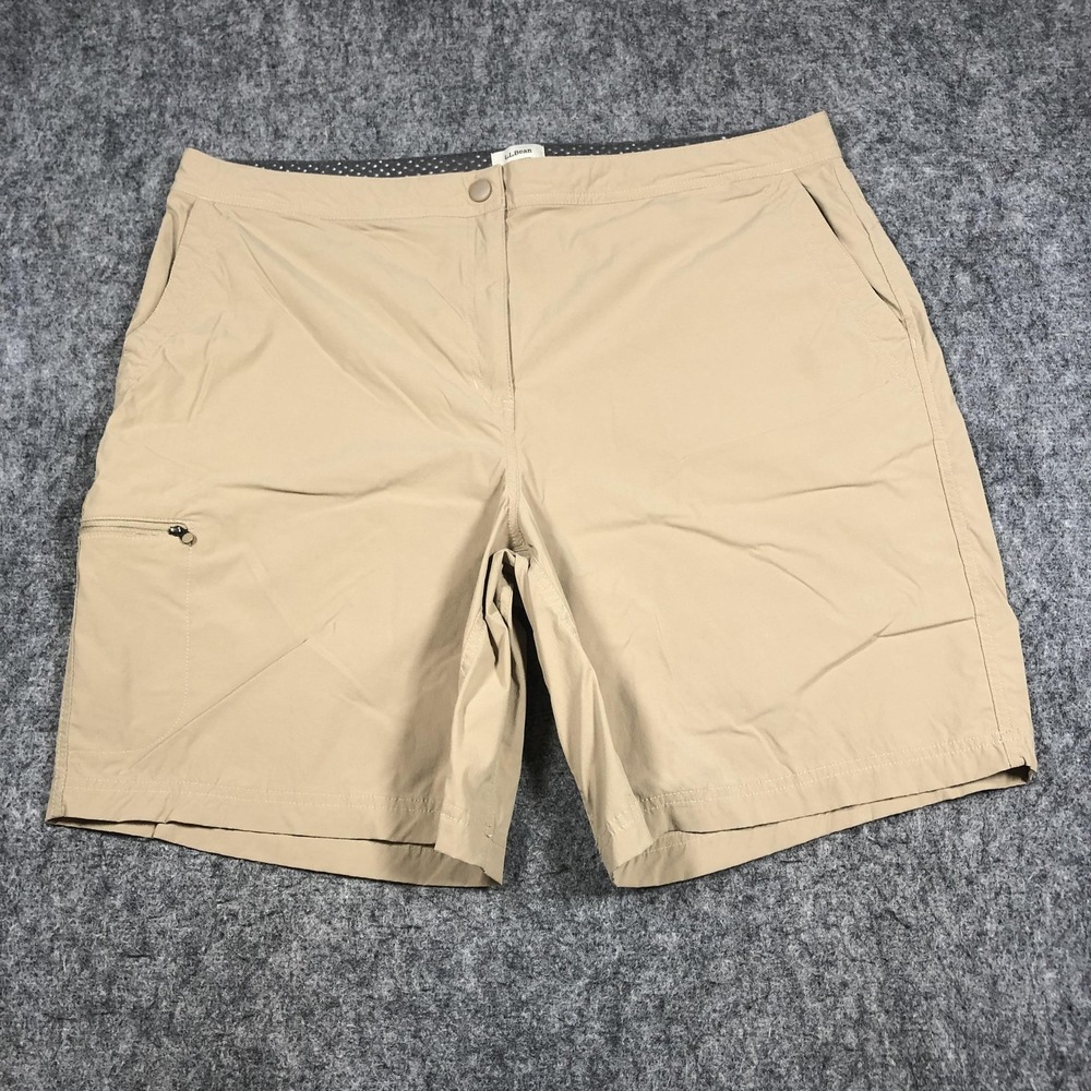 L.L. Bean Utility Shorts Womens 18W Beige Quick Dry Hiking Travel Zip Pockets